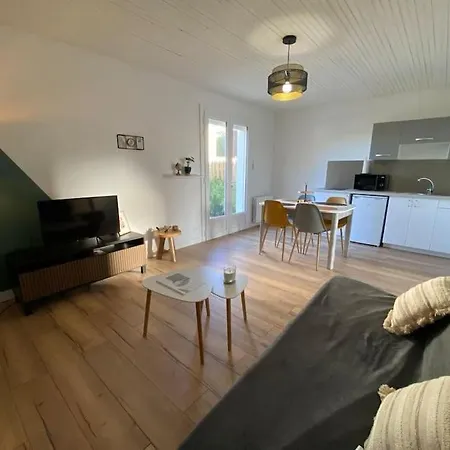Maisons Martigny B - Proche Futuroscope Et Aquascope بيت للعطل شاسنوي دي بويتو