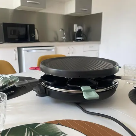 Holiday home Maisons Martigny B - Proche Futuroscope Et Aquascope *